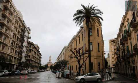 Palazzi fascisti, storiche scuole e cappelle nascoste:  la zona del "bar dello studente"